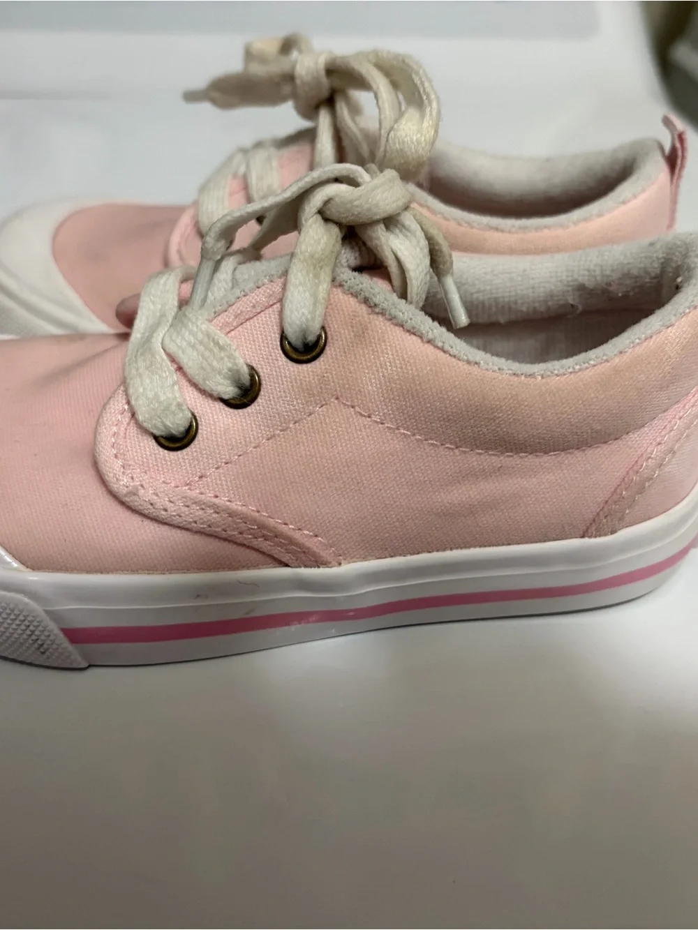 The Beaufort Bonnet Company Pink Canvas Kids Sneakers with White Laces